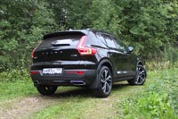 Тест-драйв Volvo XC40