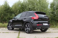 Тест-драйв Volvo XC40